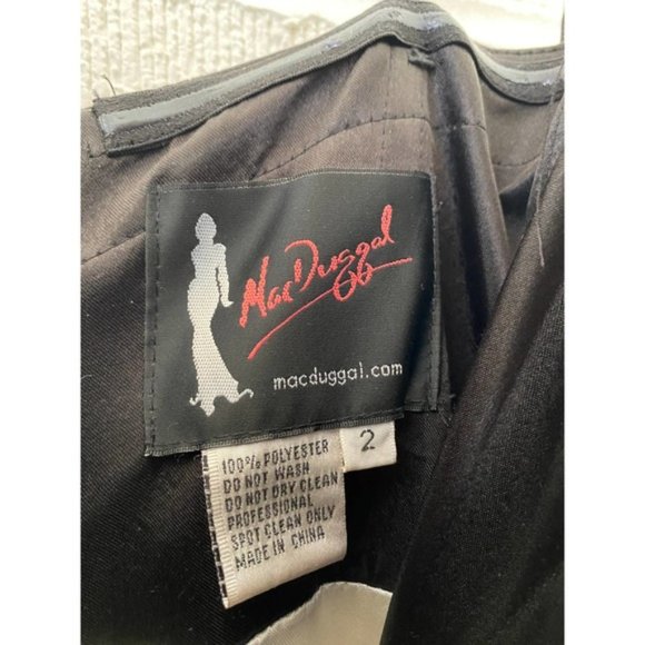 Mac Duggal strapless bodice rosette ballgown NWT - Picture 3 of 8